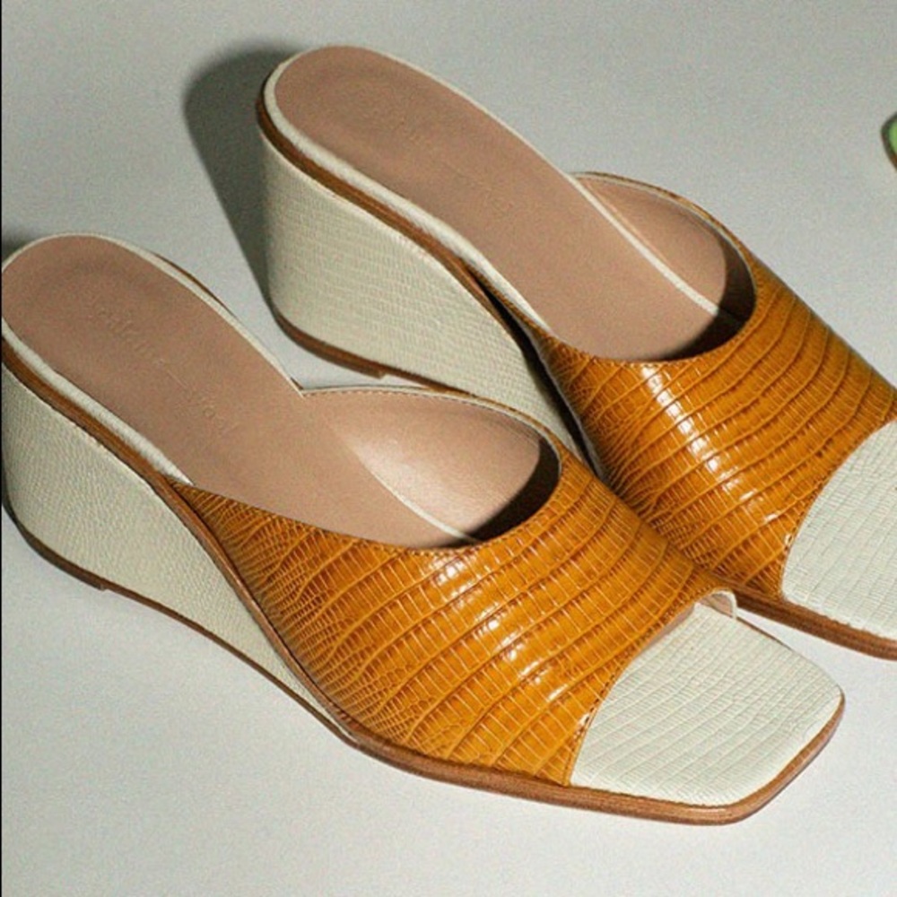 PALOMA WOOL CAMEL SIMON WEDGE